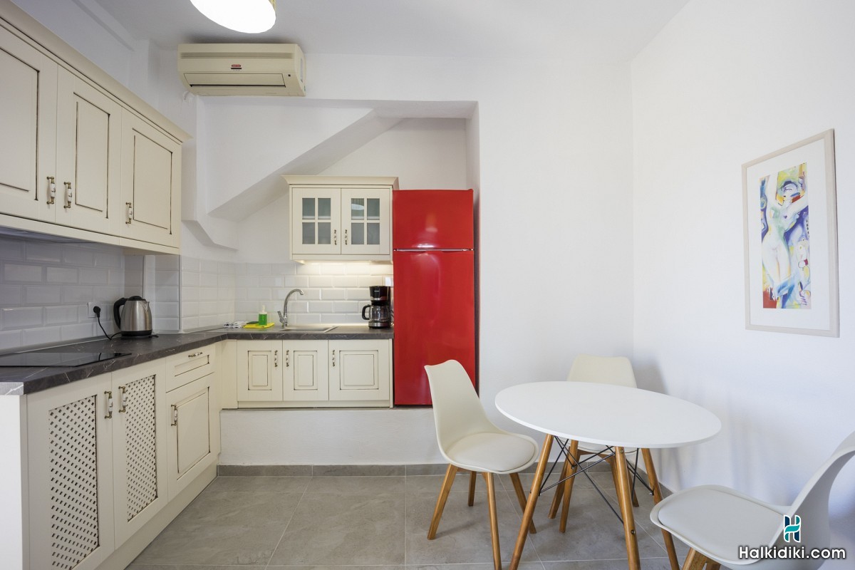 Akrathos Houses, Junior Suite