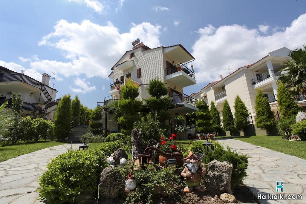 Akrathos Houses, Polihrono - Gerani, Kassandra, Halkidiki, Greece