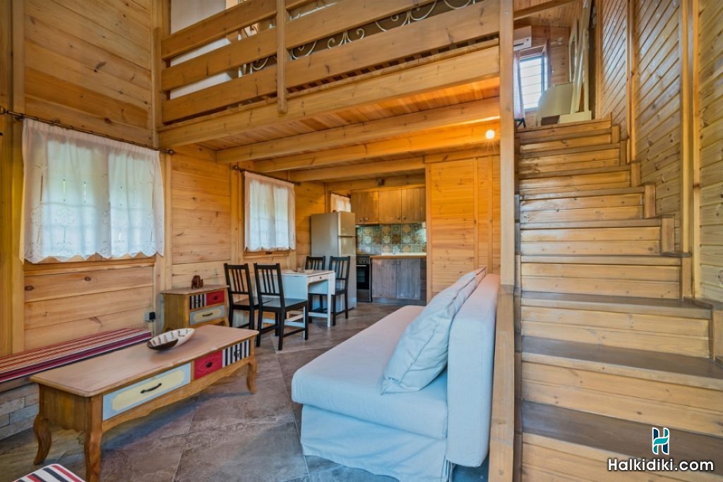 Akrathos Houses, Traditional Wooden House