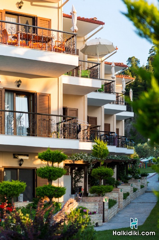 Akrathos Houses, Polihrono - Gerani, Kassandra, Halkidiki, Greece