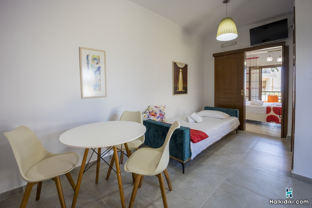 Akrathos Houses, Junior Suite