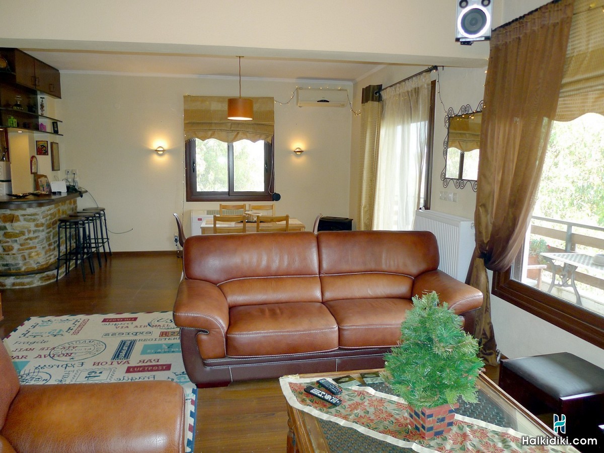 Athos View Apartment, Interiors