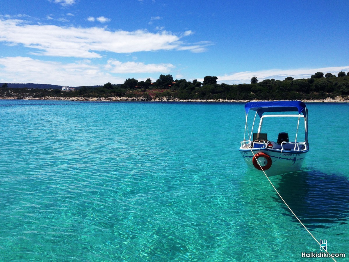 Christaras Apartments, Εξωτερικοί χώροι