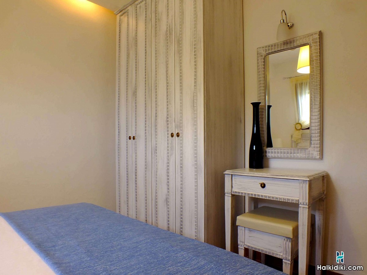 Christaras Apartments, Economic Family Apartment No11 (2+1) - double bed & 1 Single bed.