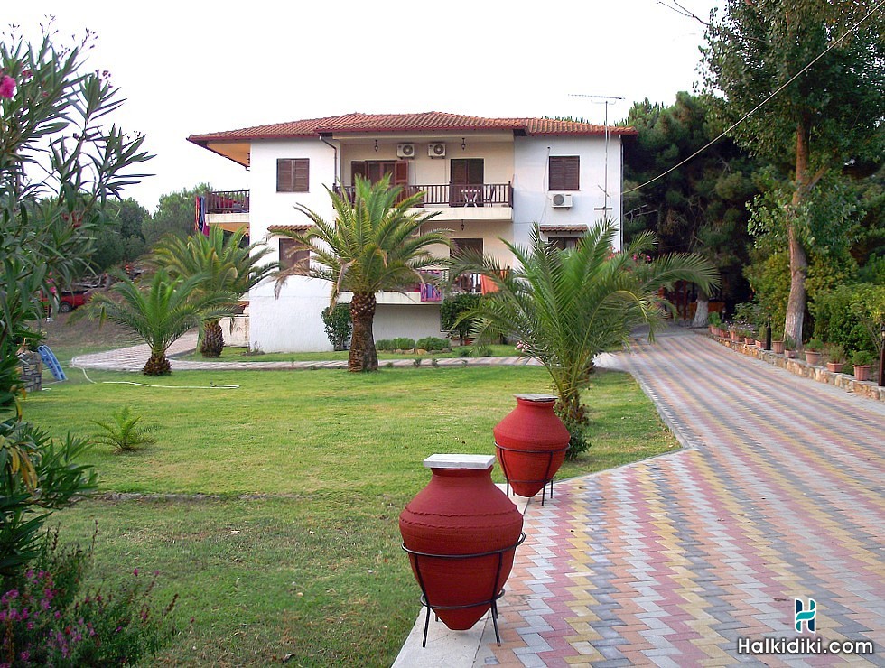 Daldogianni Apartments, Family holidays in Ormos Panagias, Sithonia, Halkidiki, Greece