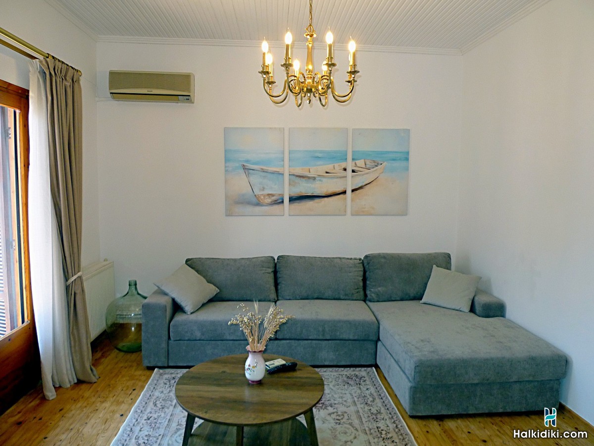 Dream Home, Das Zuhause