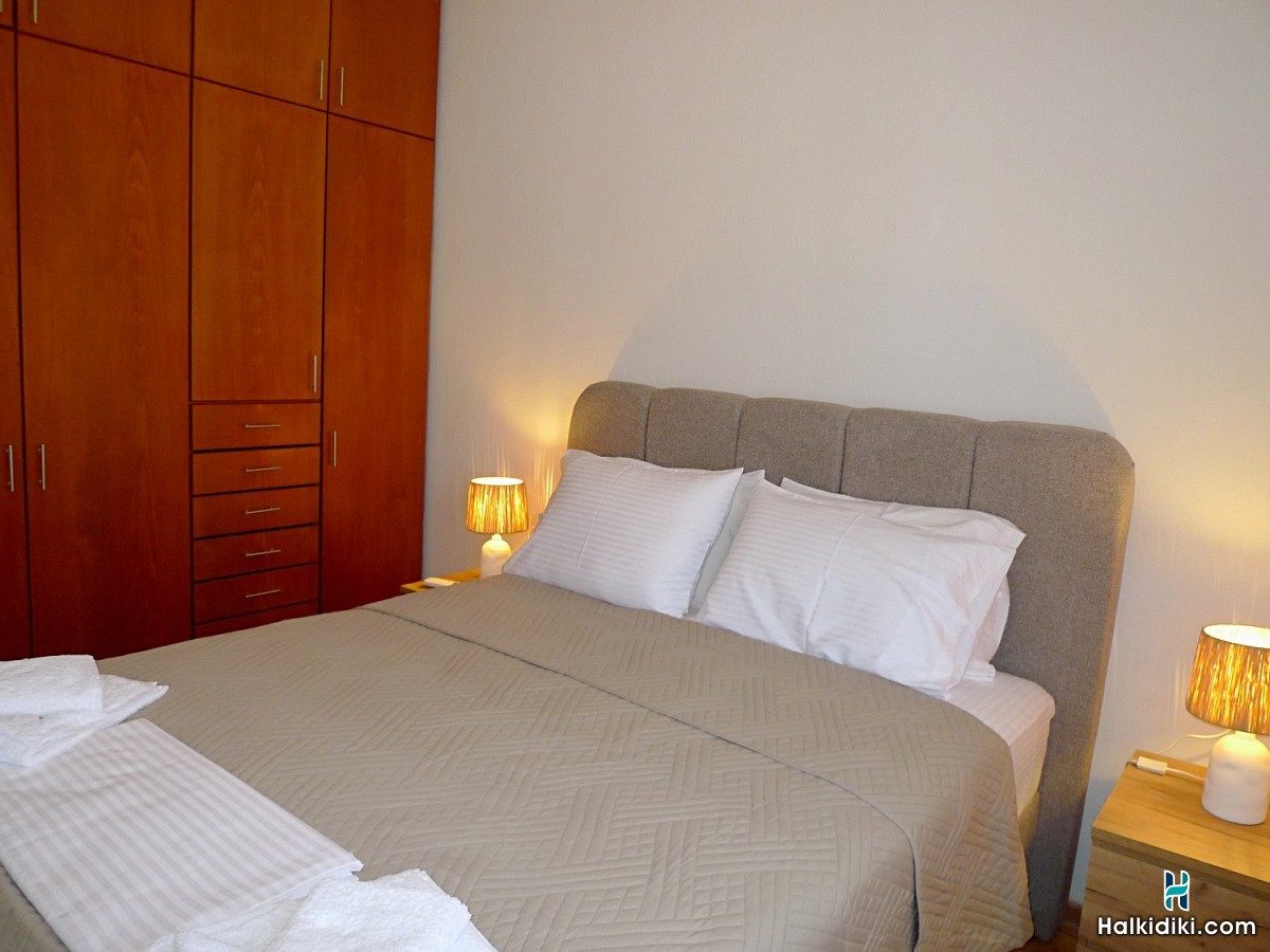 Dream Home, Schlafzimmer