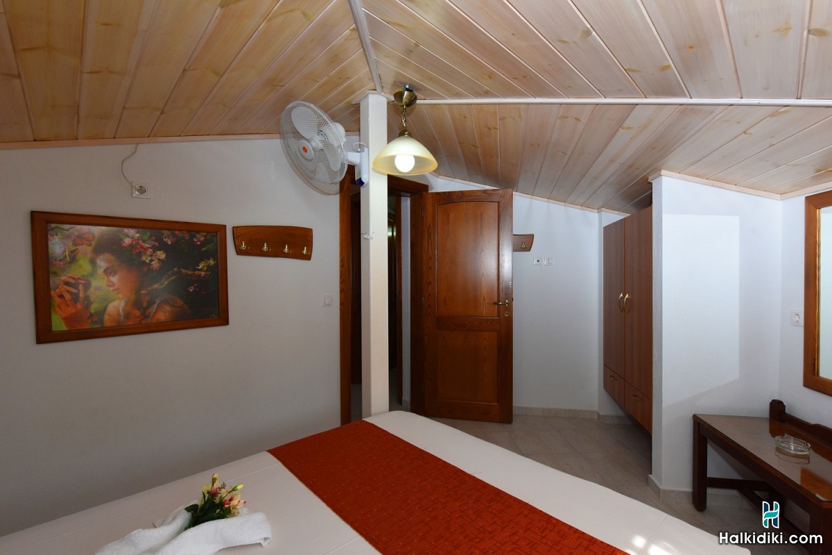 Haus Nikos, Apartment mit seitlichem Meerblick (5 Personen)