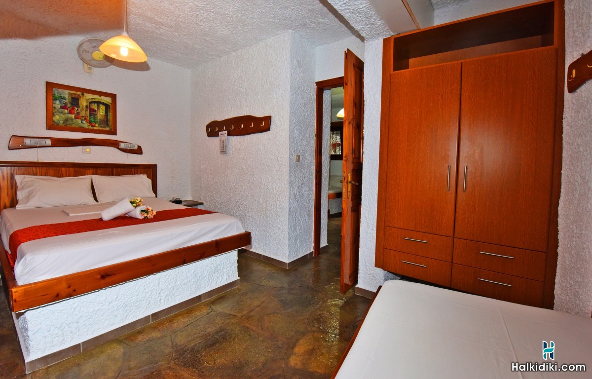 Haus Nikos, Five-bed Apartment - Groundfloor