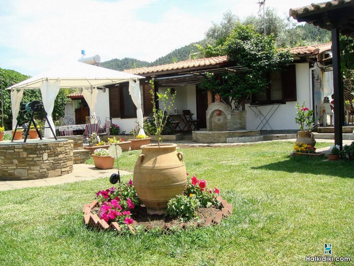Jenny's Garden, Bungalow