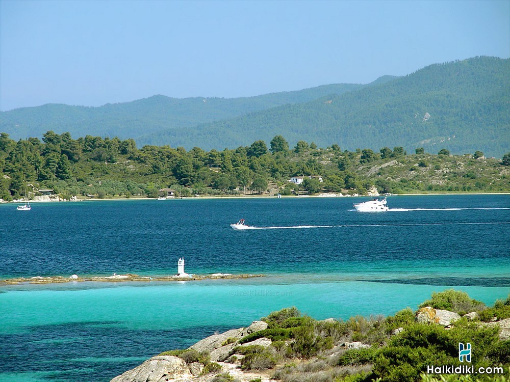 Studio Karagatsi, Τοποθεσία