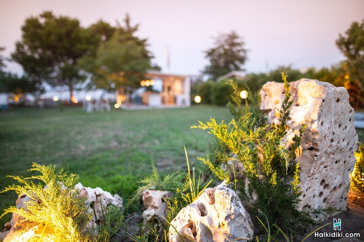 Kokkinos Apartments, The Garden