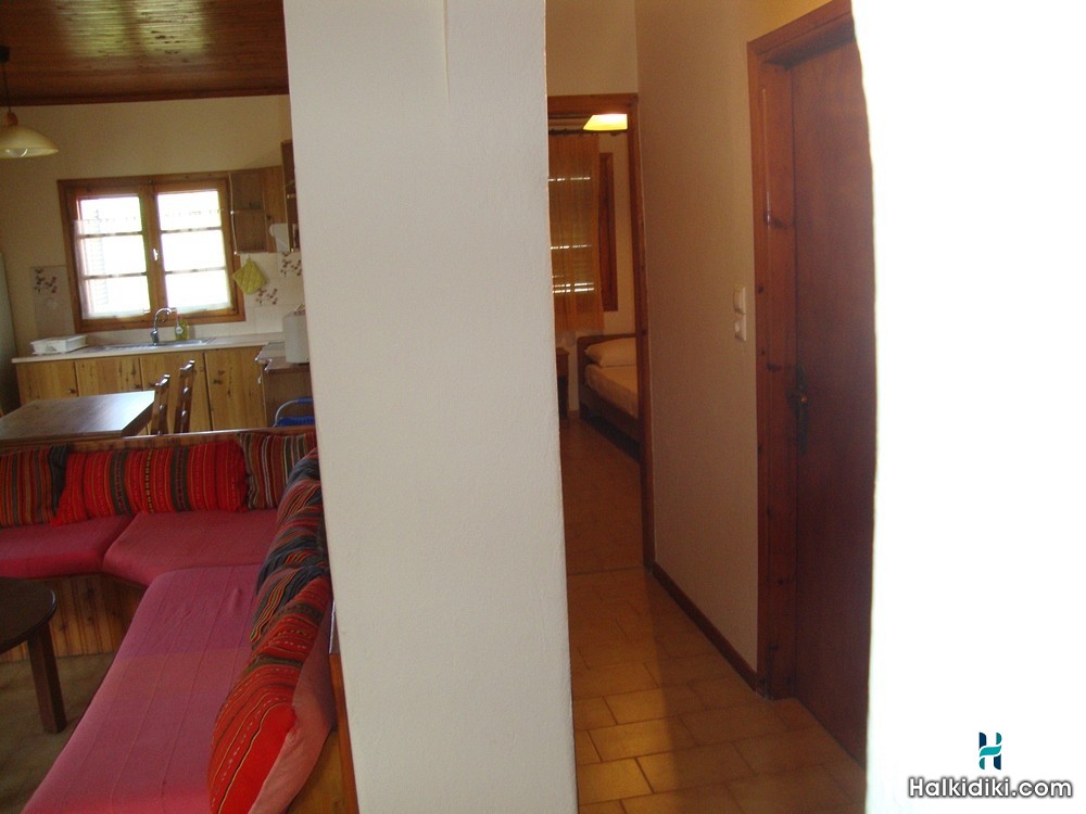 House Maria Manolaki, First Floor Large Apartment (Dimitris)