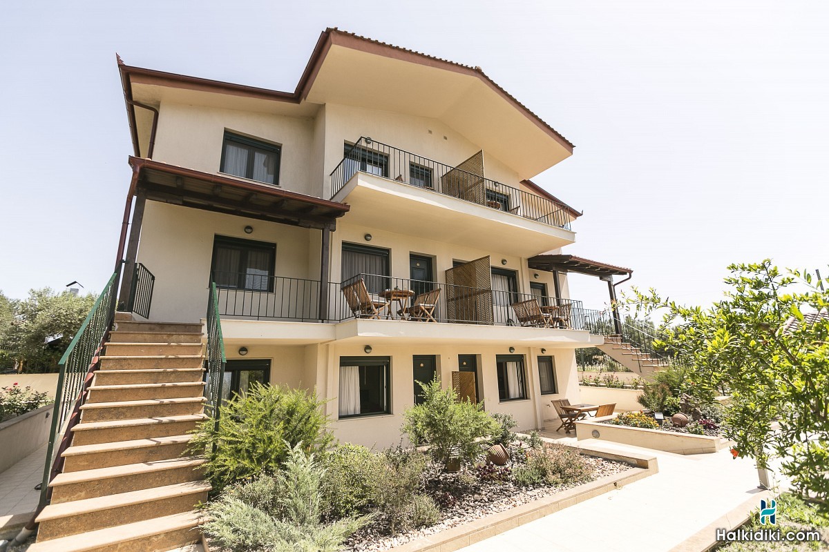 Olive Tree Apartments, 