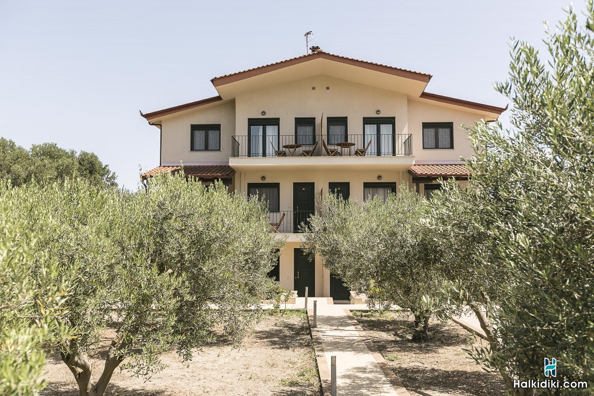 Olive Tree Apartments, 