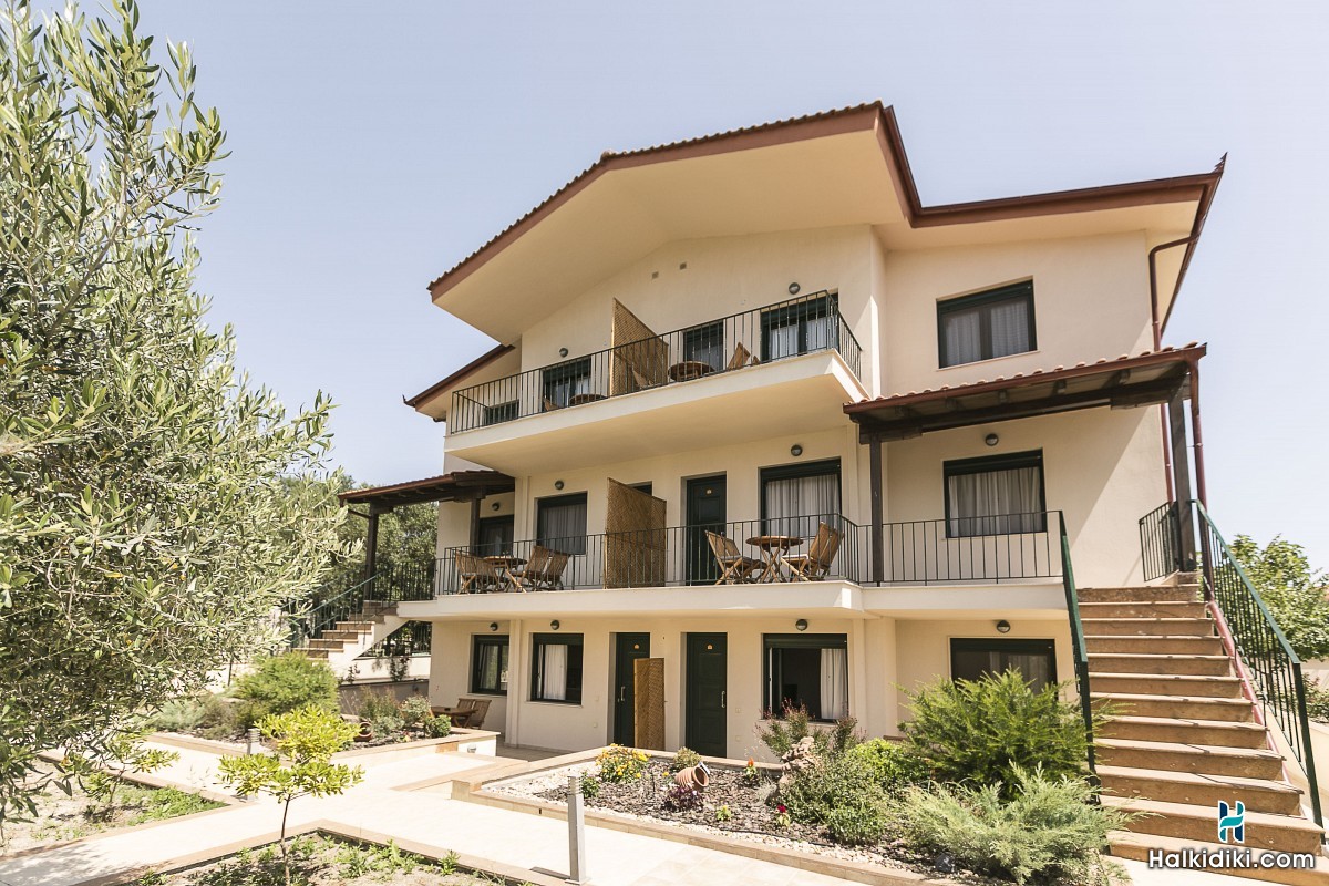 Olive Tree Apartments, 