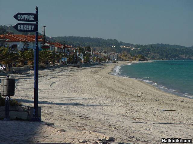 Polichrono Beach