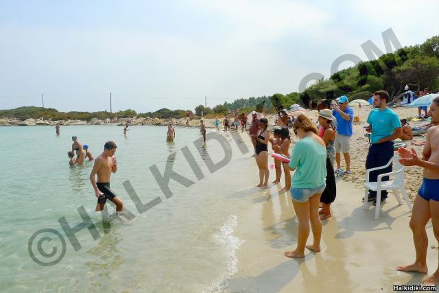 Swim around Diaporos island