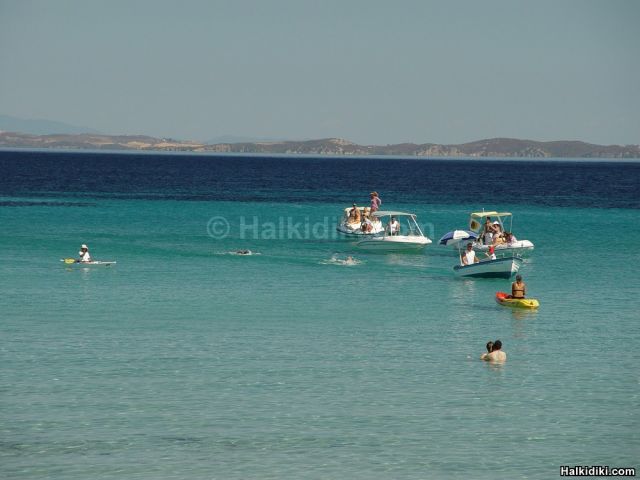 2nd Swim around Diaporos island - Finish line