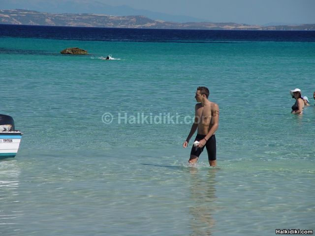 2nd Swim around Diaporos island - Finish line