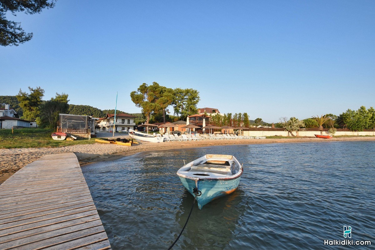 Haus Platanos apartments & Bungalows by the Sea, Der Strand