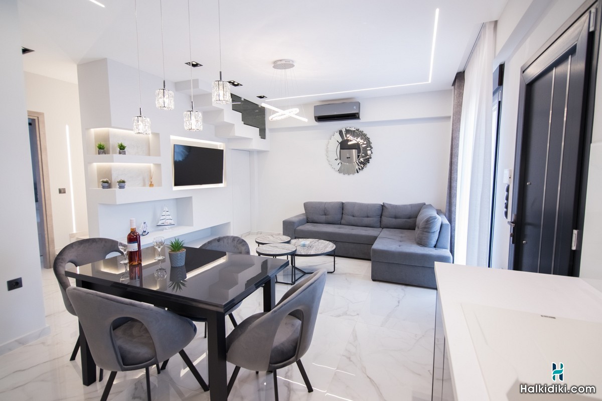 Rafaela Suites, Apartment auf zwei Ebenen