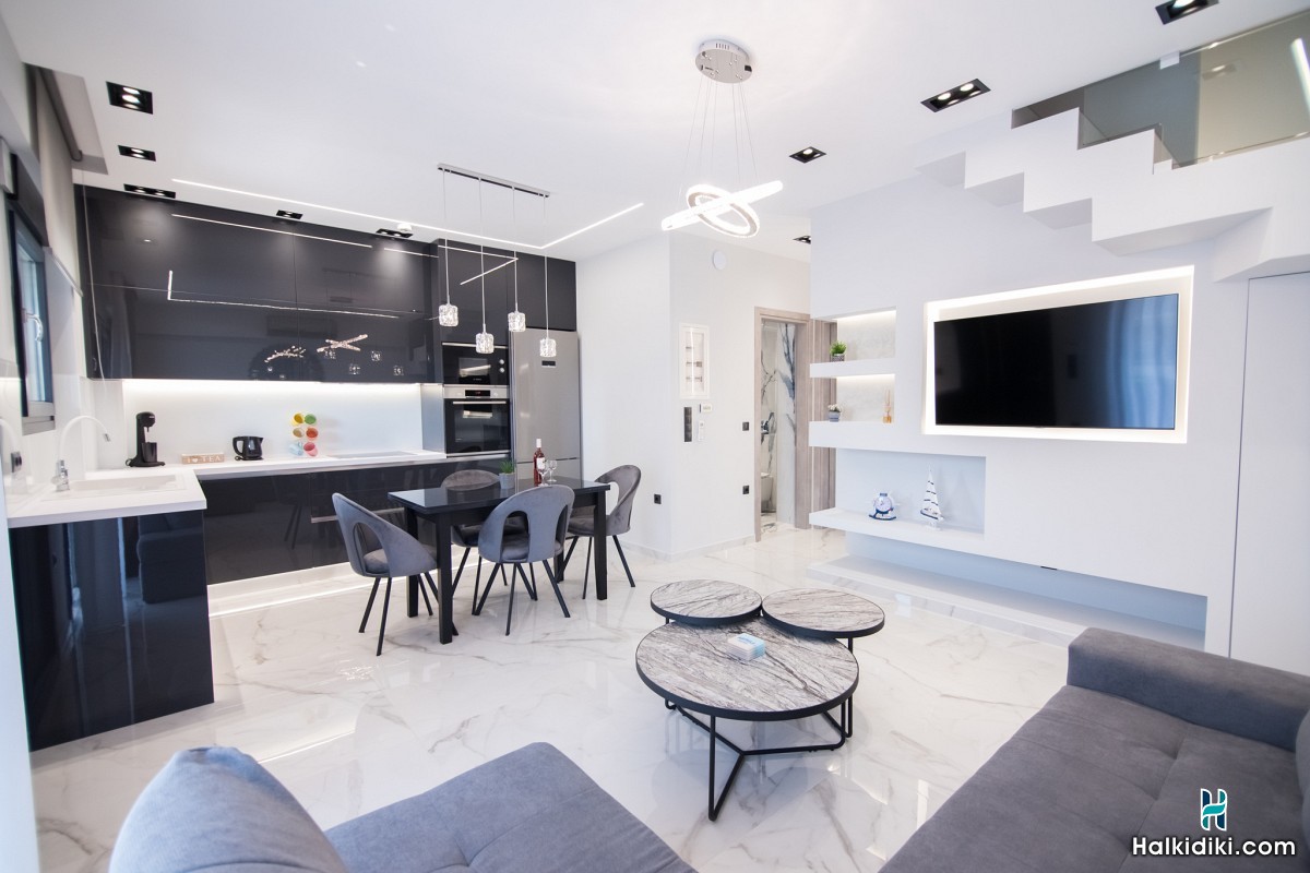 Rafaela Suites, Split Level Apartment