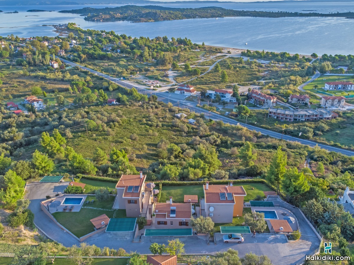 SeaView Villas, Πολυτελείς μονοκατοικίες στην Βουρβουρού, στη Σιθωνία