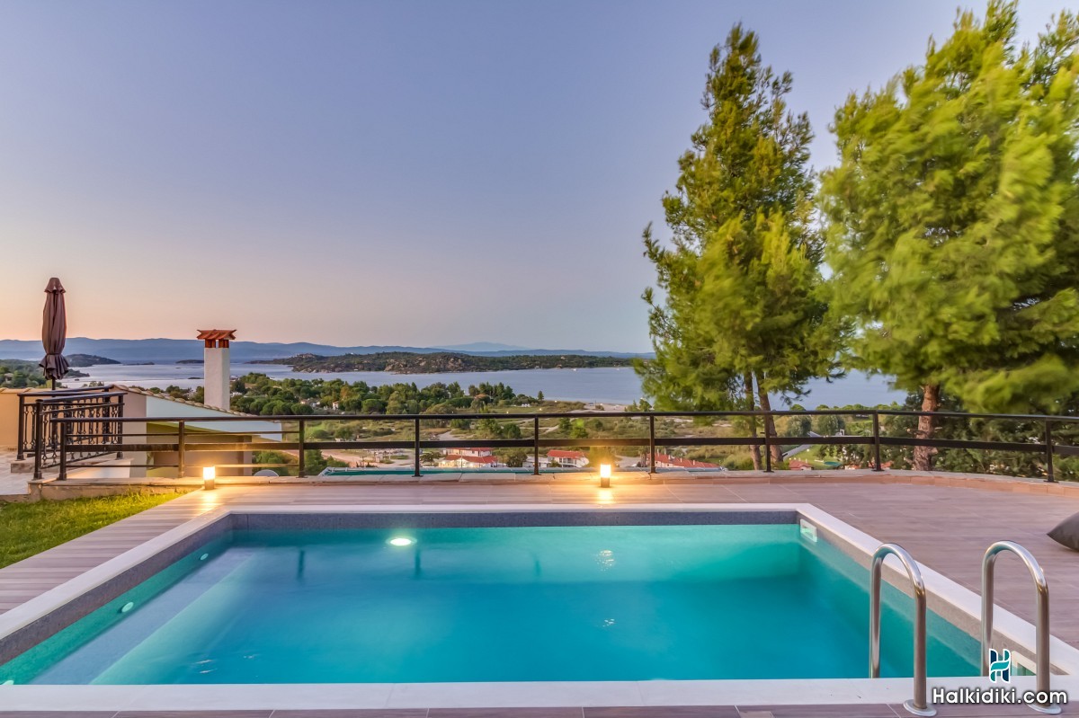 SeaView Villas, Πολυτελείς μονοκατοικίες στην Βουρβουρού, στη Σιθωνία