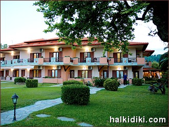 Stamos Studios & Apartments, Vourvourou, Sithonia, Halkidiki, Greece