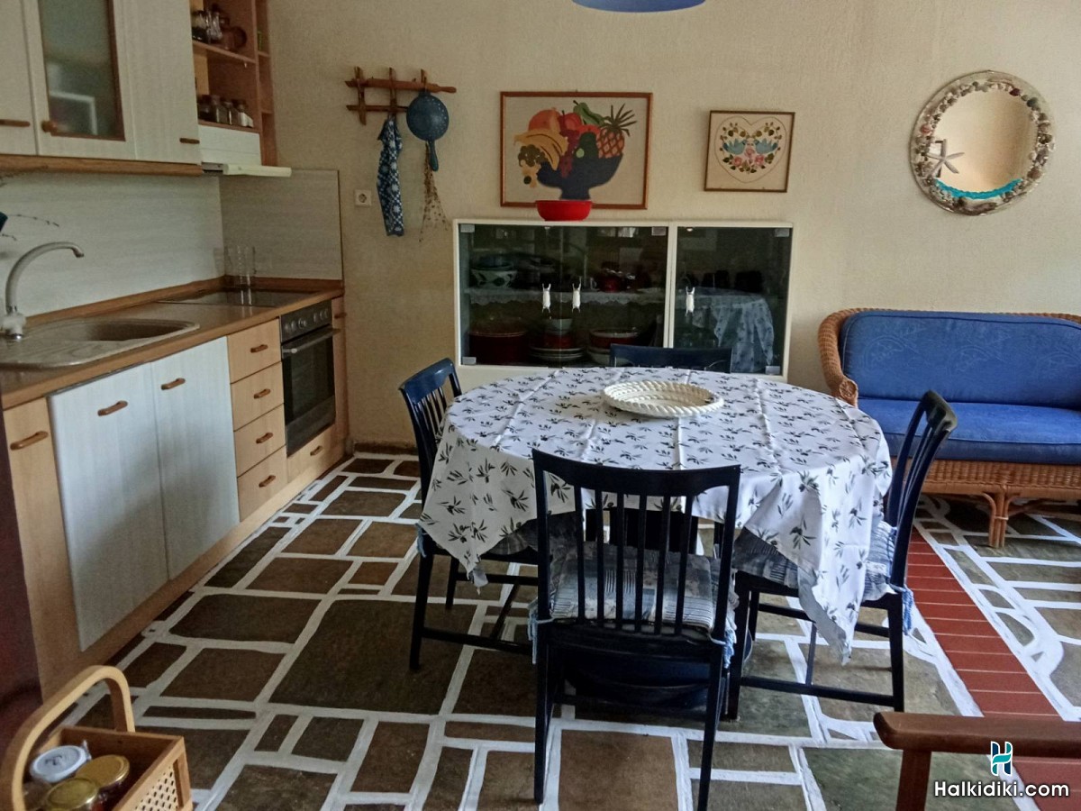 Theodora's House, Ισόγειο