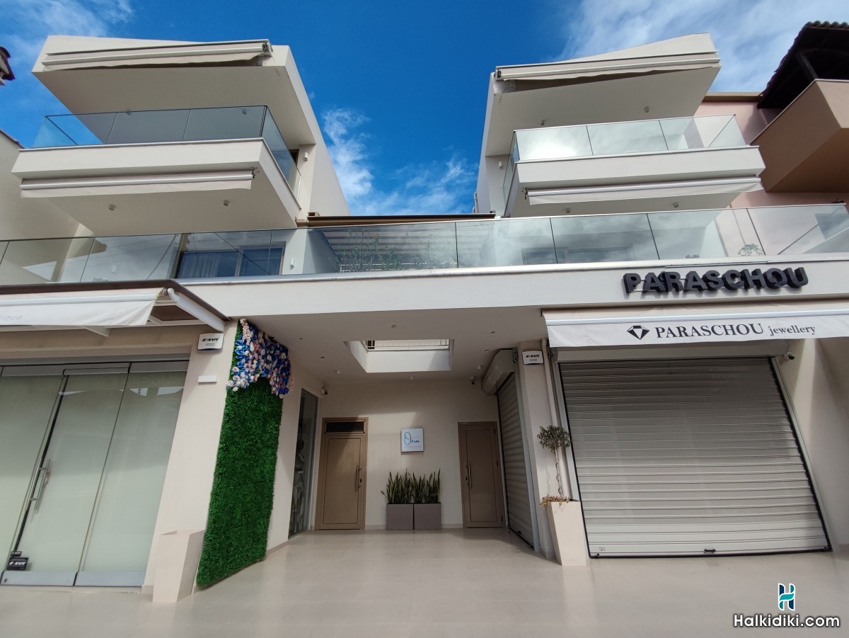 Theros Summer Suites, 
